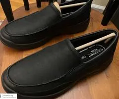 Brand New Mens 11 Rockport Slip On Shoes