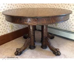 Oak claw foot table 44" antique gorgeous