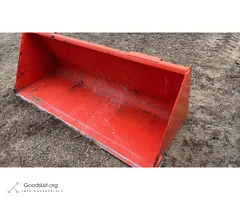 72" KUBOTA DIRT BUCKET - $600 (PILLAGER)