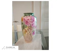 Original hand painted porcelain vase by renowned artist Joyce Pike