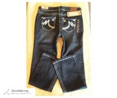 BRAND NEW womens size 14 Long "MAURICIES" jeans