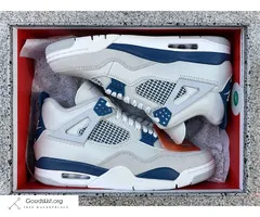 Air Jordan 4 “Military Blue