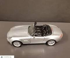 BMW Z8 Roadster Silver die cast car 1:24 scale black interior