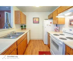 $1,901 / 2br - 801ft2 - 2 BD, Reserved Covered Parking Available, Microwave