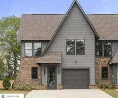 $3,300 / 4br - 2181ft2 - Beautiful & New Auburn Townhomes