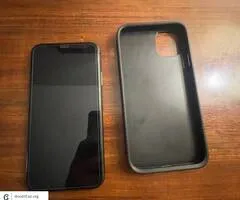 Apple iPhone 11 - 64 GB - Black A2111 (Cricket) (Single SIM Slot) Reduced Price - $200 (Puckett)