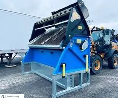 Portable Vibratory Topsoil, Gravel, Compost Screener