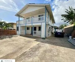 $1,600 / 3br - This is a 3-bedroom, 2-full bathroom unit in a duplex located in Kaimu