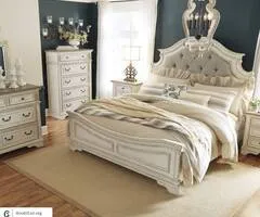 Bedroom Queen Size