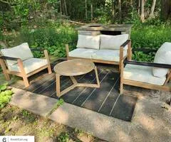 4 pc outdoor set to refinish